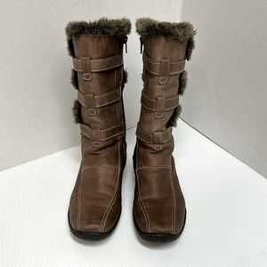 JOSEF SEIBEL Woman’s Light Brown Leather Winter Boot With Faux Fur Accent. Sz 36